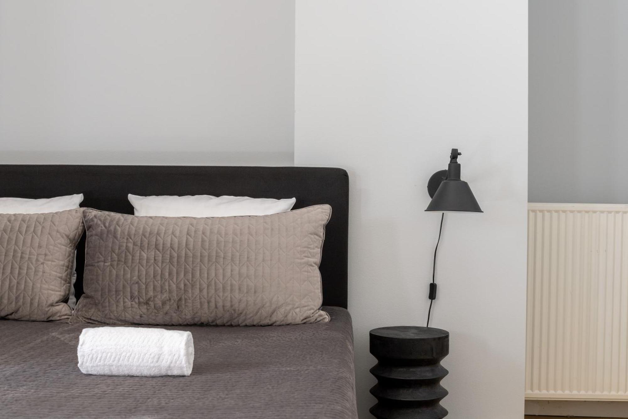 Unique 3 Bedroom In Vibrant Frederiksberg Apartment