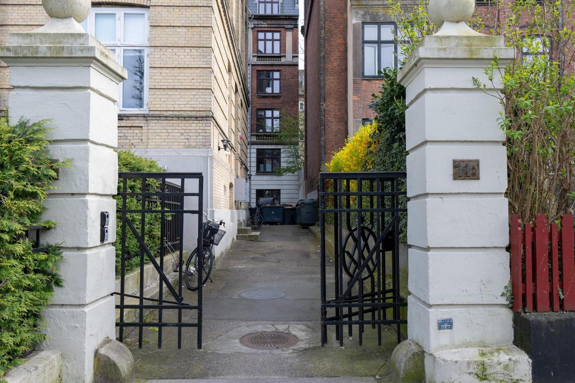 Unique 3 Bedroom In Vibrant Frederiksberg